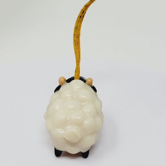 Winnie The Pooh Peek-A-Pooh Sheep Pooh Phone Charm Series 3 Animal Figures - Picture 2 of 3